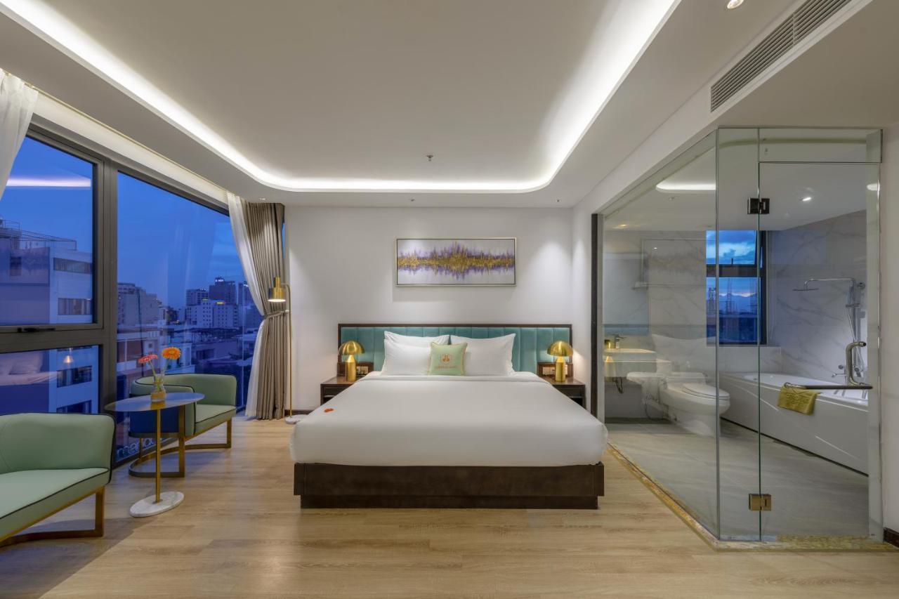 Cordial Grand Hotel Da Nang Beach - Infinity Rooftop Pool Eksteriør billede