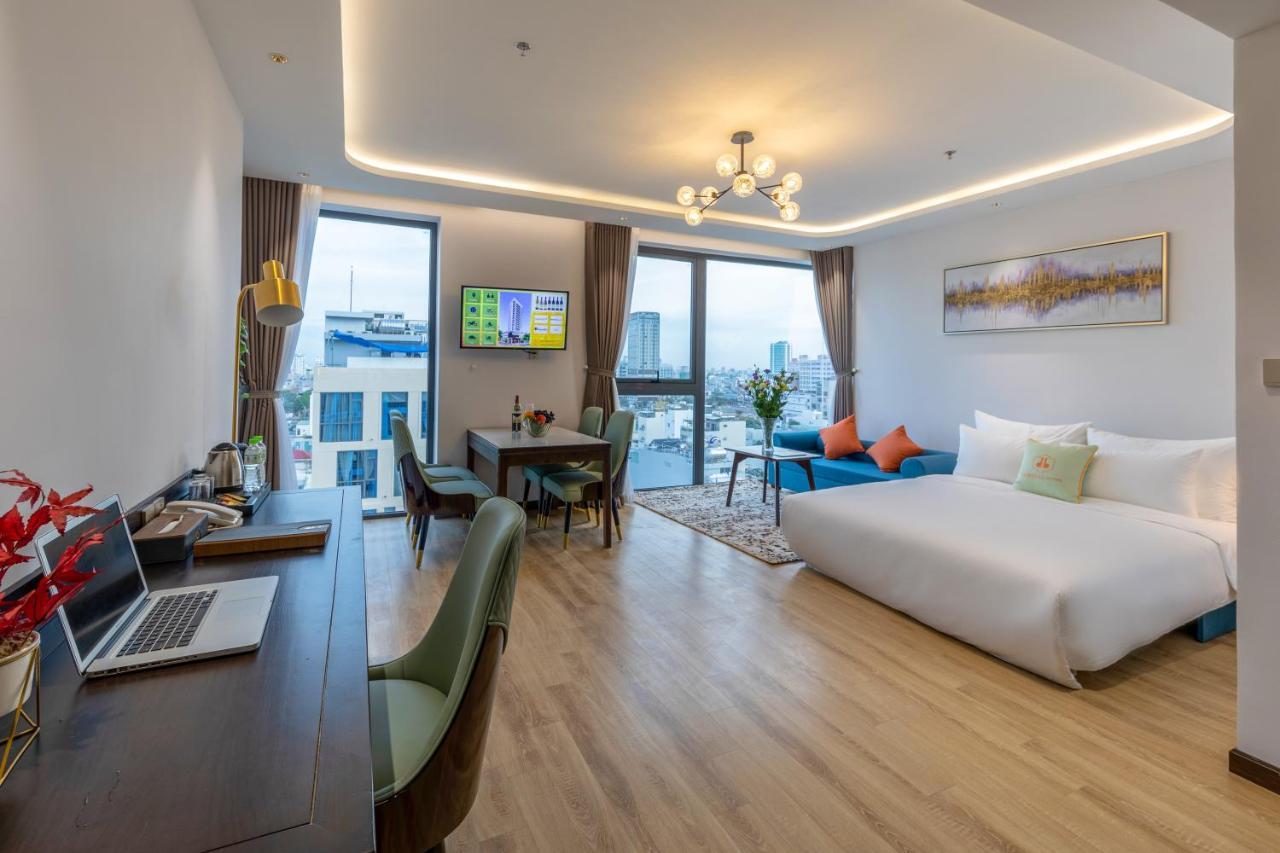 Cordial Grand Hotel Da Nang Beach - Infinity Rooftop Pool Eksteriør billede