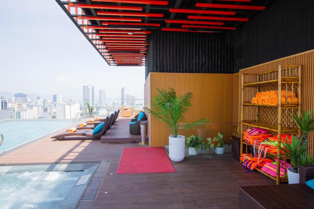 Cordial Grand Hotel Da Nang Beach - Infinity Rooftop Pool Eksteriør billede